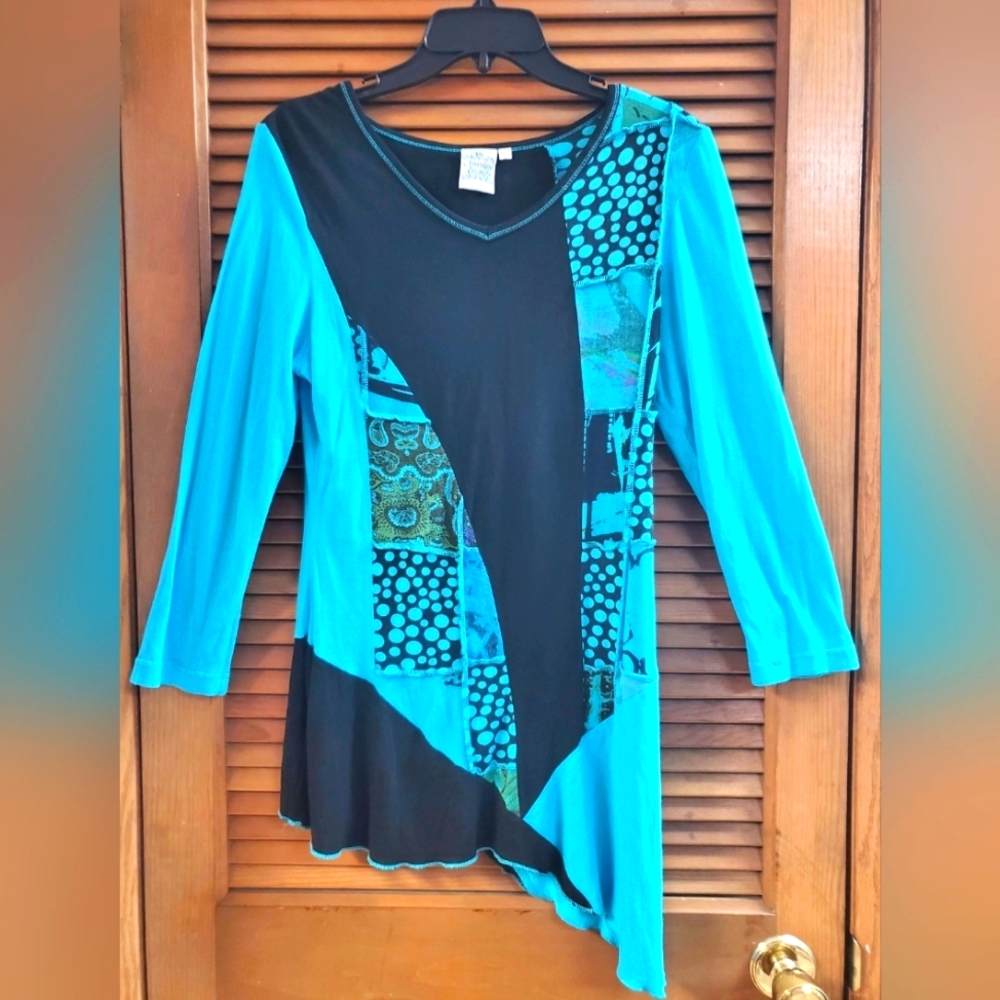 Parsley & Sage Long Sleeve Dressy Top